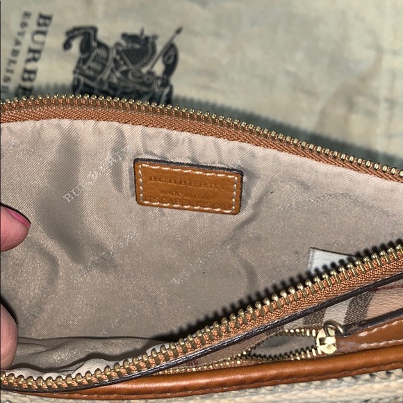 Burberry clutch - $$$ give me an offer - Picture 3 of 4